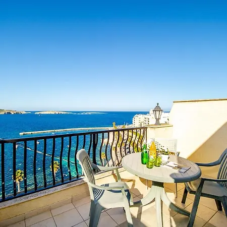 Fine Living Seacliff St. Paul's Bay
