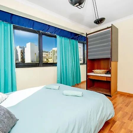 Fine Living Seacliff Apartment St. Paul's Bay