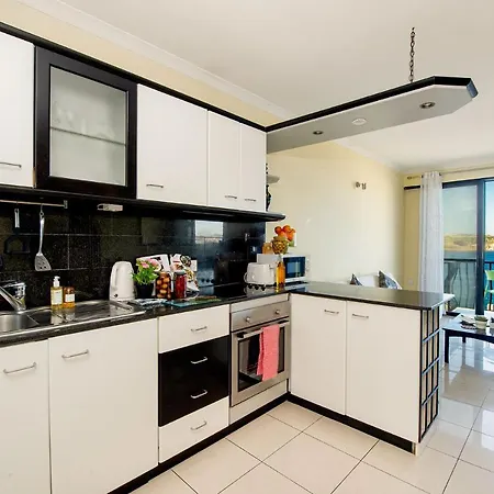 Fine Living Seacliff