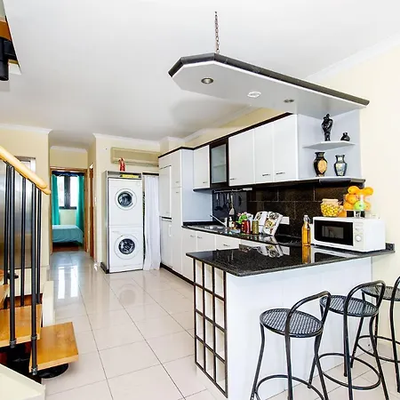 Fine Living Seacliff * St. Paul's Bay