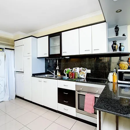 Fine Living Seacliff Apartment St. Paul's Bay