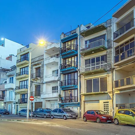 Fine Living Seacliff Apartment St. Paul's Bay